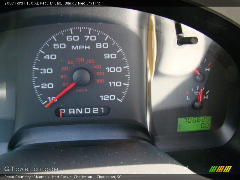 Black / Medium Flint 2007 Ford F150 XL Regular Cab