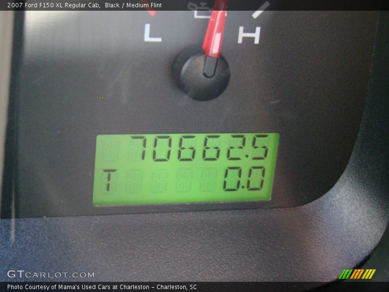 Black / Medium Flint 2007 Ford F150 XL Regular Cab