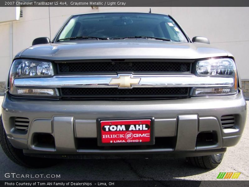 Graystone Metallic / Light Gray 2007 Chevrolet TrailBlazer LS 4x4