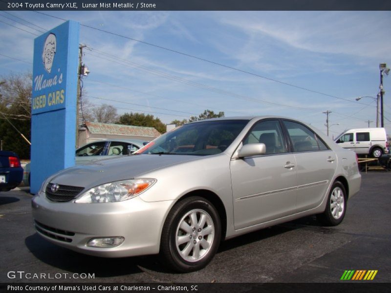 Lunar Mist Metallic / Stone 2004 Toyota Camry XLE
