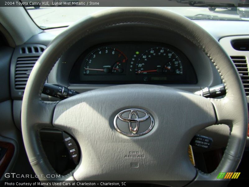 Lunar Mist Metallic / Stone 2004 Toyota Camry XLE