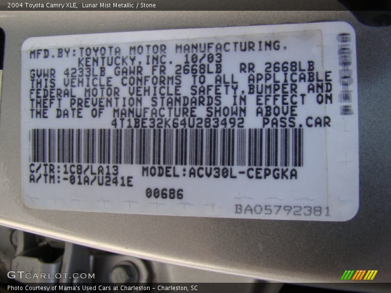 Lunar Mist Metallic / Stone 2004 Toyota Camry XLE