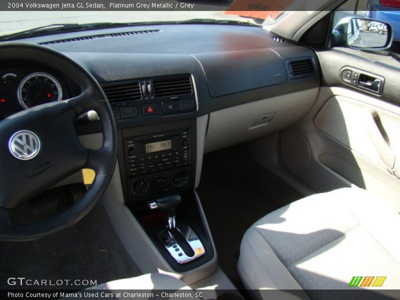 Platinum Grey Metallic / Grey 2004 Volkswagen Jetta GL Sedan