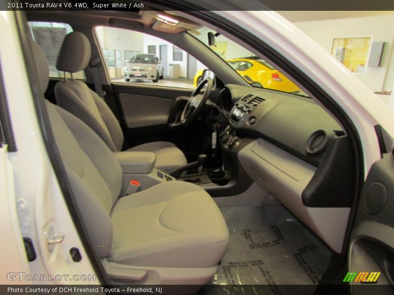 Super White / Ash 2011 Toyota RAV4 V6 4WD