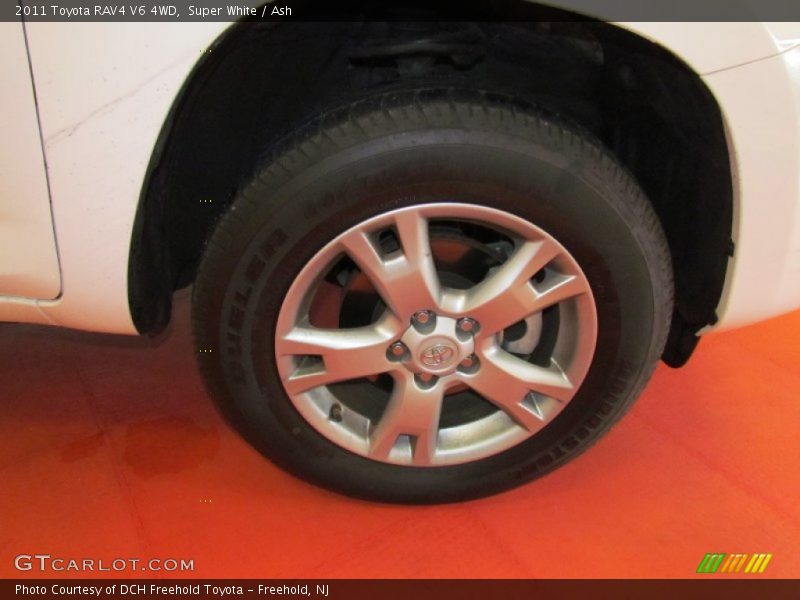 Super White / Ash 2011 Toyota RAV4 V6 4WD