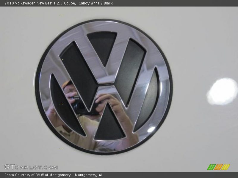 Candy White / Black 2010 Volkswagen New Beetle 2.5 Coupe