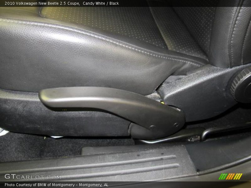 Candy White / Black 2010 Volkswagen New Beetle 2.5 Coupe