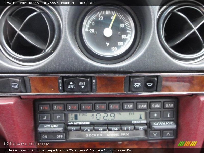 Audio System of 1987 SL Class 560 SL Roadster
