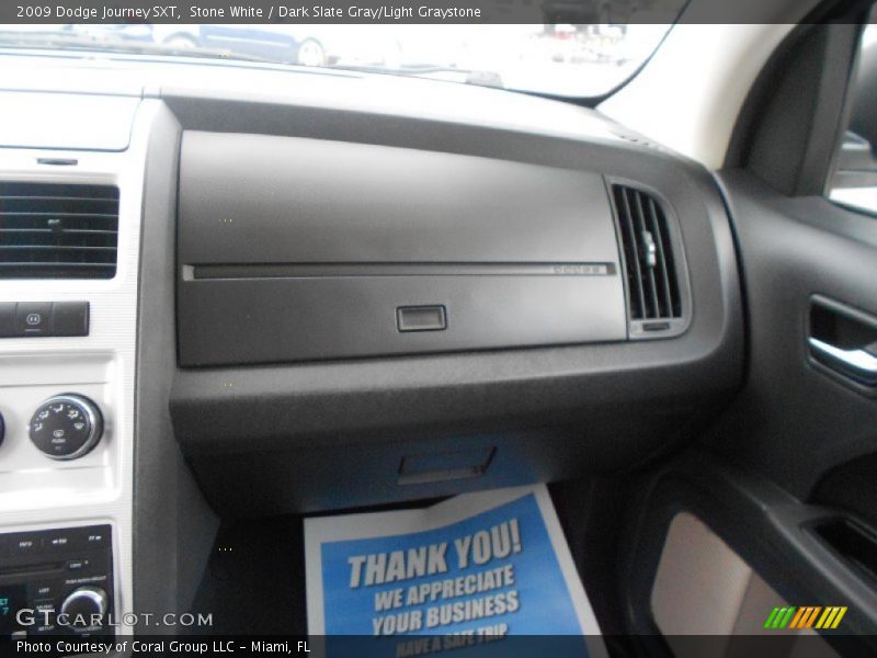 Stone White / Dark Slate Gray/Light Graystone 2009 Dodge Journey SXT