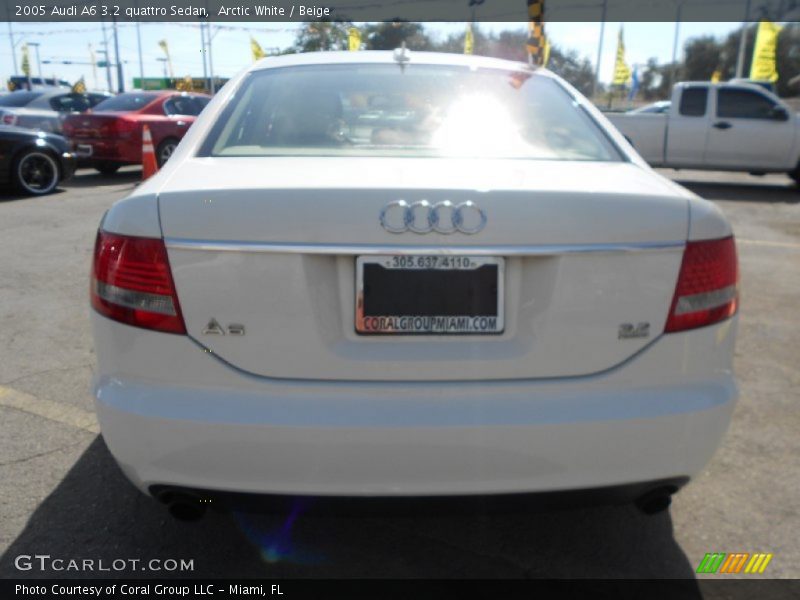Arctic White / Beige 2005 Audi A6 3.2 quattro Sedan