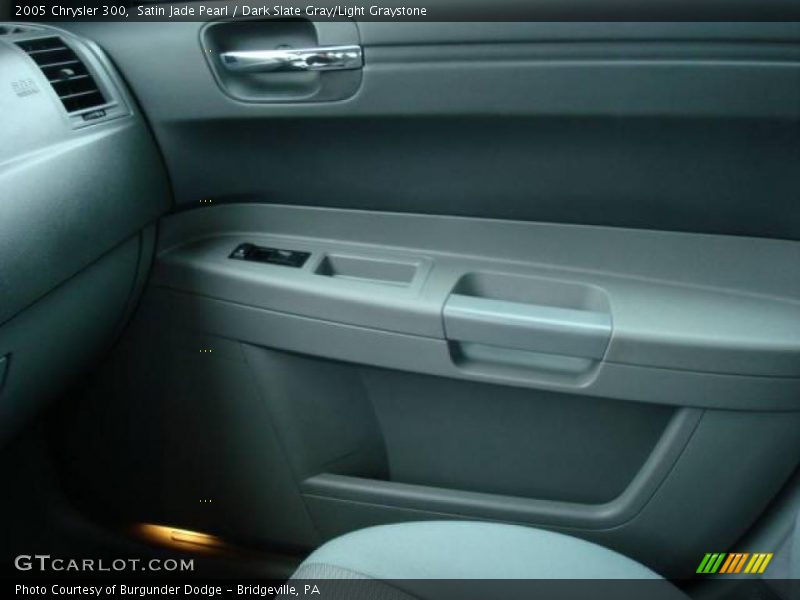 Satin Jade Pearl / Dark Slate Gray/Light Graystone 2005 Chrysler 300