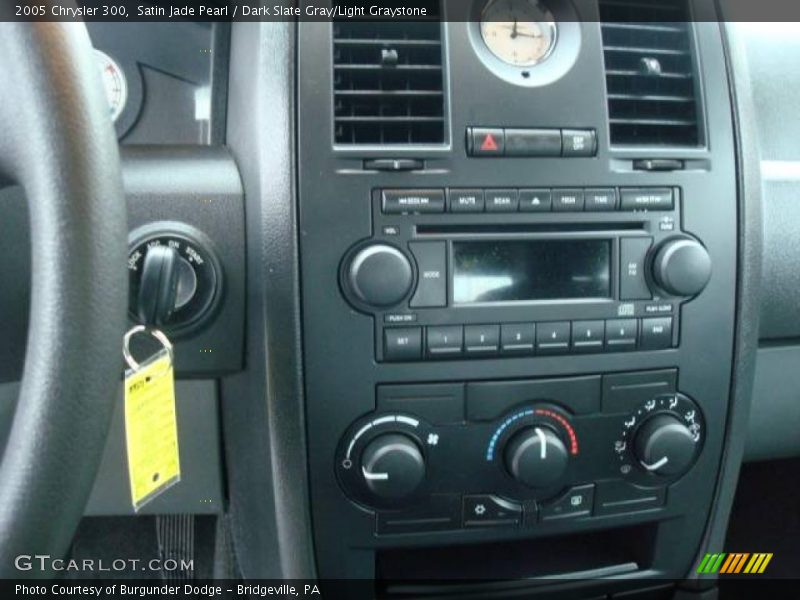 Satin Jade Pearl / Dark Slate Gray/Light Graystone 2005 Chrysler 300