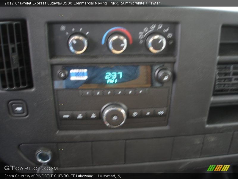 Summit White / Pewter 2012 Chevrolet Express Cutaway 3500 Commercial Moving Truck