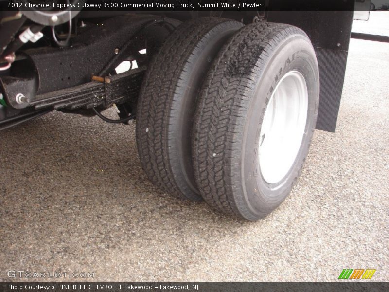 Summit White / Pewter 2012 Chevrolet Express Cutaway 3500 Commercial Moving Truck