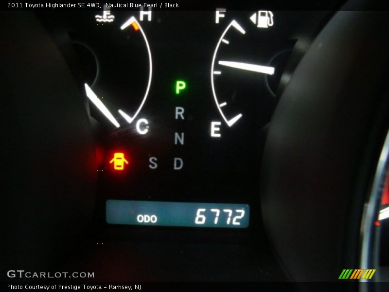 Nautical Blue Pearl / Black 2011 Toyota Highlander SE 4WD