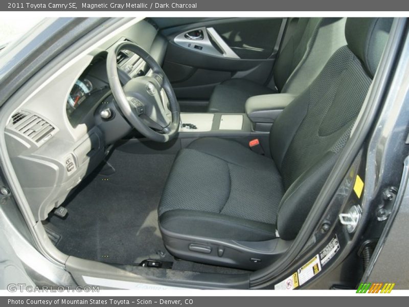 Magnetic Gray Metallic / Dark Charcoal 2011 Toyota Camry SE
