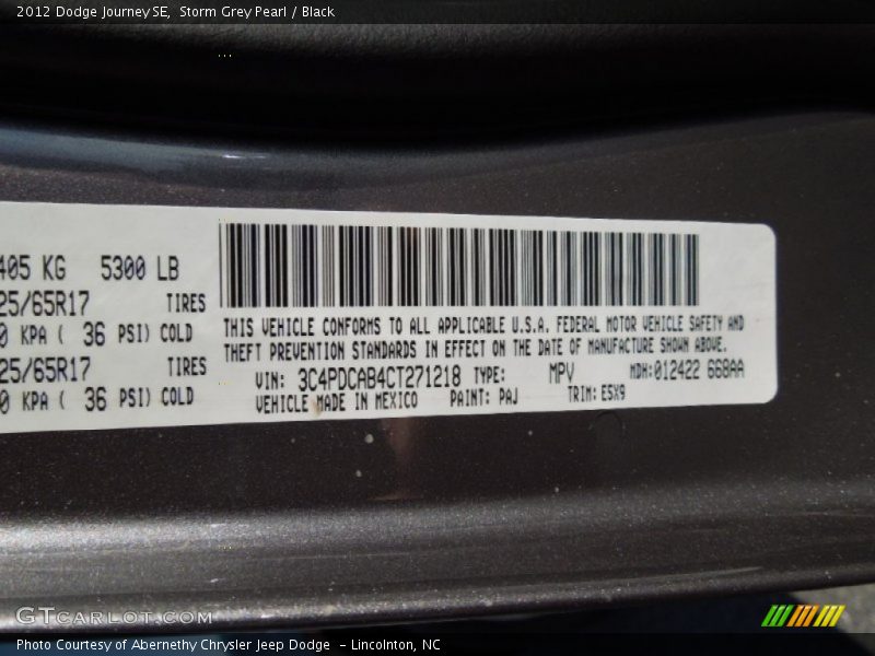 Storm Grey Pearl / Black 2012 Dodge Journey SE