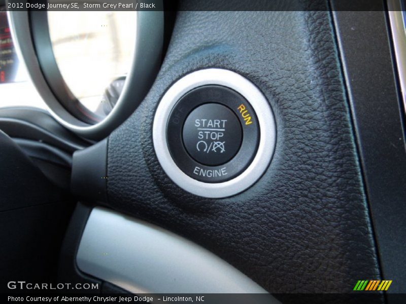 Storm Grey Pearl / Black 2012 Dodge Journey SE
