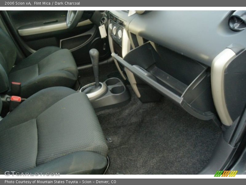 Flint Mica / Dark Charcoal 2006 Scion xA