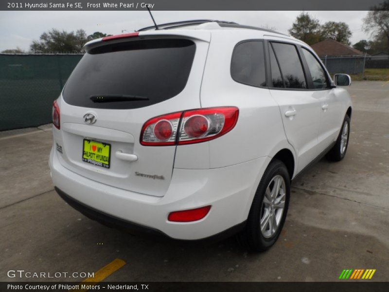 Frost White Pearl / Gray 2011 Hyundai Santa Fe SE