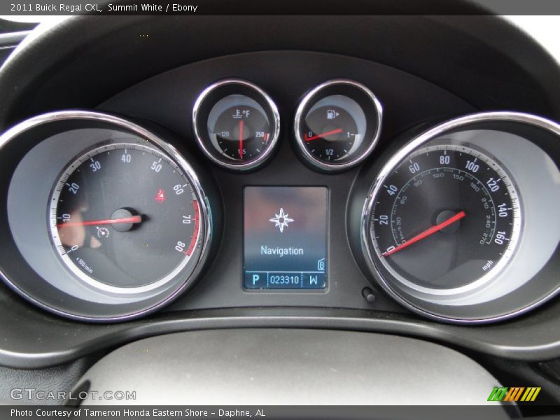 Summit White / Ebony 2011 Buick Regal CXL