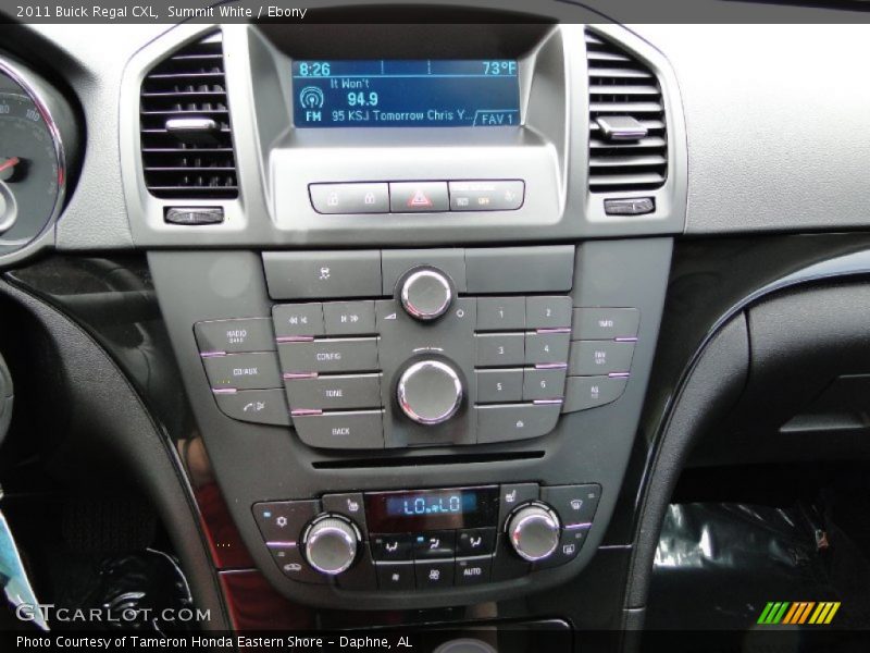 Summit White / Ebony 2011 Buick Regal CXL