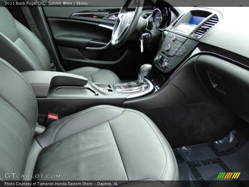 Summit White / Ebony 2011 Buick Regal CXL
