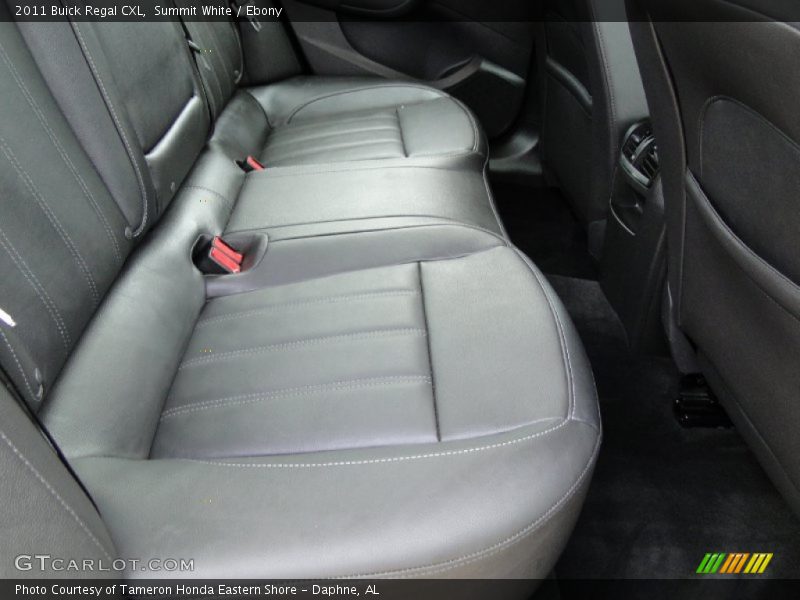 Summit White / Ebony 2011 Buick Regal CXL
