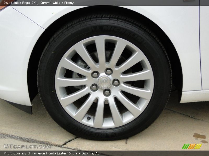 Summit White / Ebony 2011 Buick Regal CXL