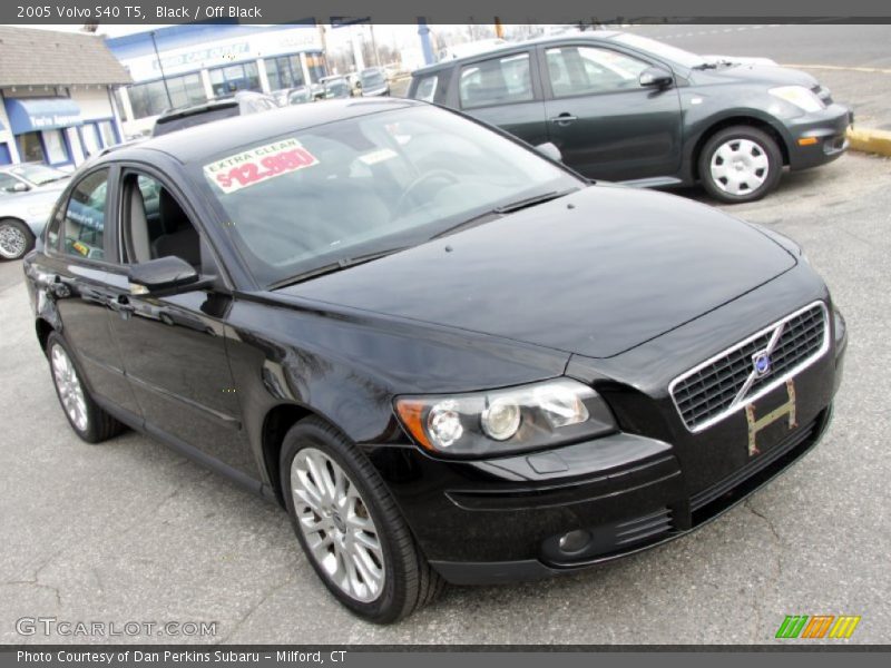 Black / Off Black 2005 Volvo S40 T5