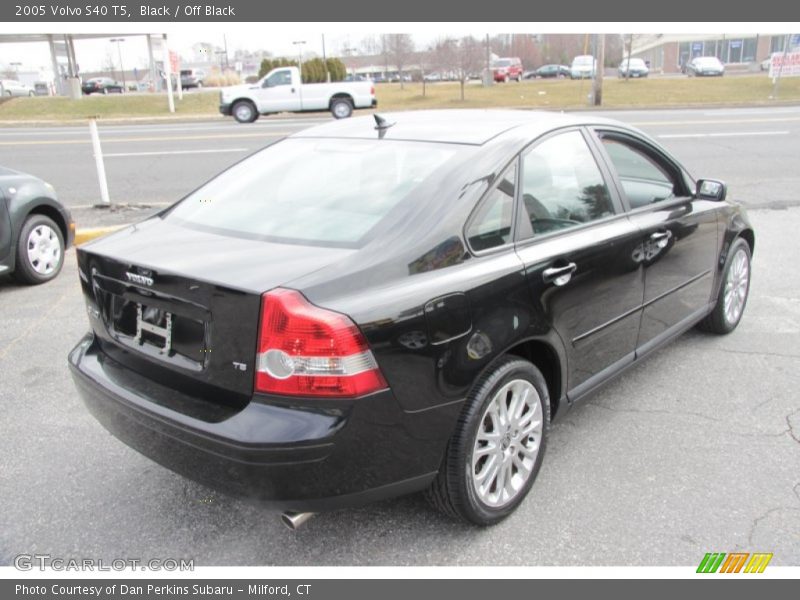 Black / Off Black 2005 Volvo S40 T5