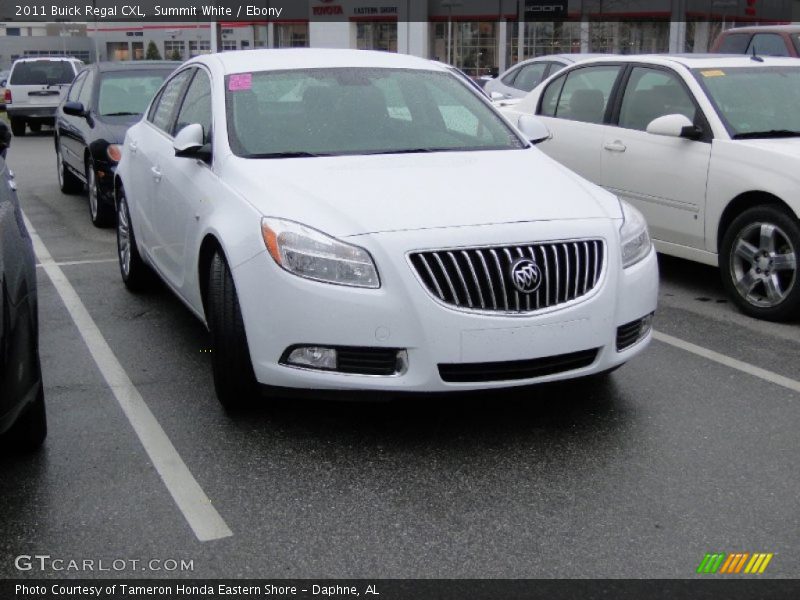 Summit White / Ebony 2011 Buick Regal CXL