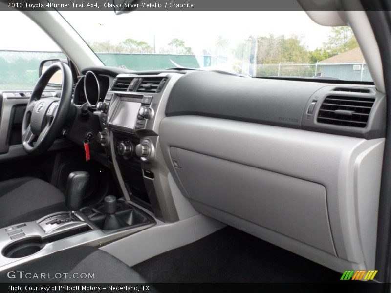 Classic Silver Metallic / Graphite 2010 Toyota 4Runner Trail 4x4