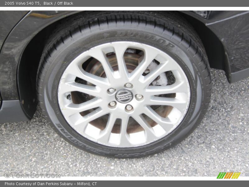 Black / Off Black 2005 Volvo S40 T5