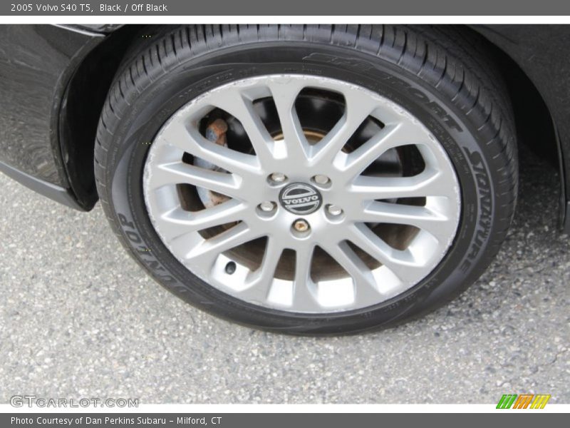 Black / Off Black 2005 Volvo S40 T5