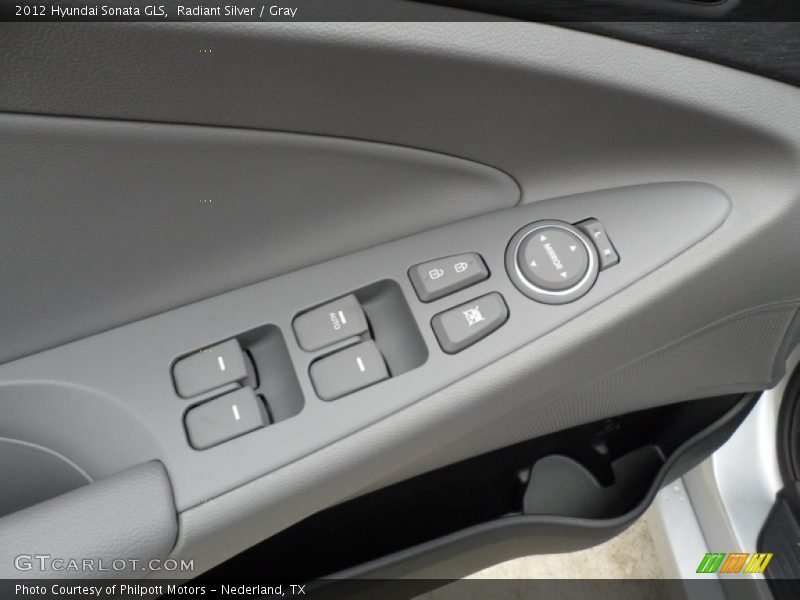 Radiant Silver / Gray 2012 Hyundai Sonata GLS