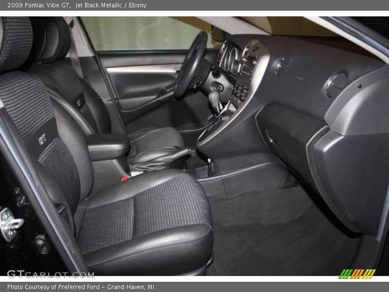Jet Black Metallic / Ebony 2009 Pontiac Vibe GT