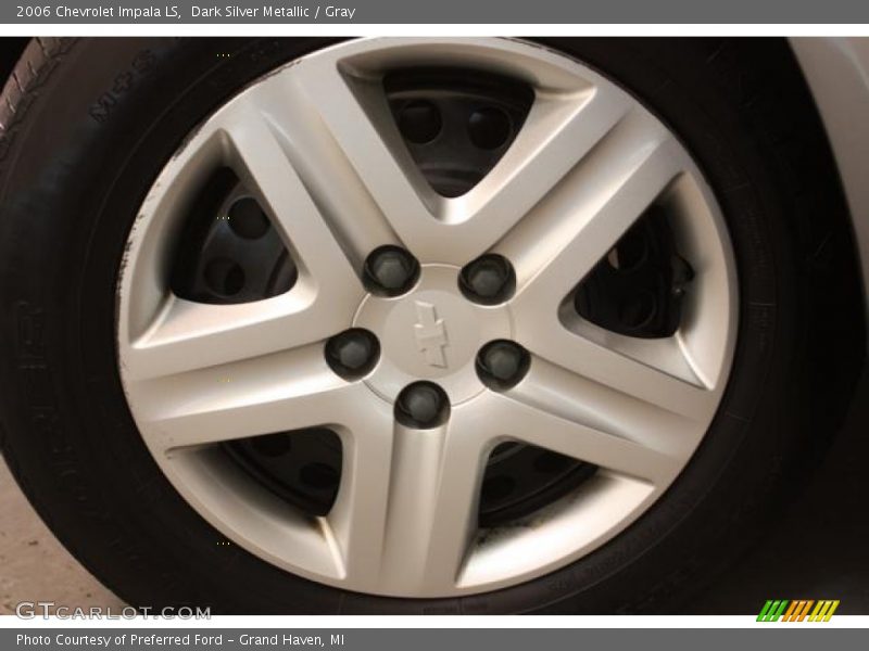 Dark Silver Metallic / Gray 2006 Chevrolet Impala LS