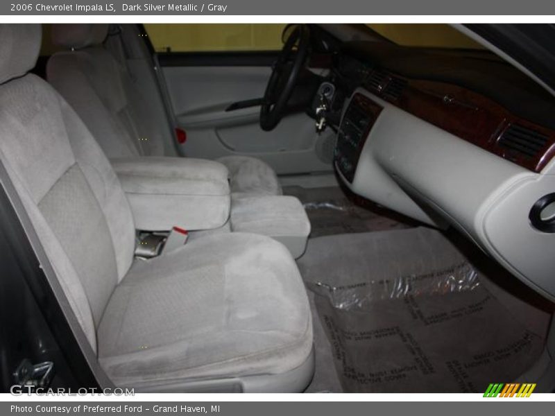 Dark Silver Metallic / Gray 2006 Chevrolet Impala LS