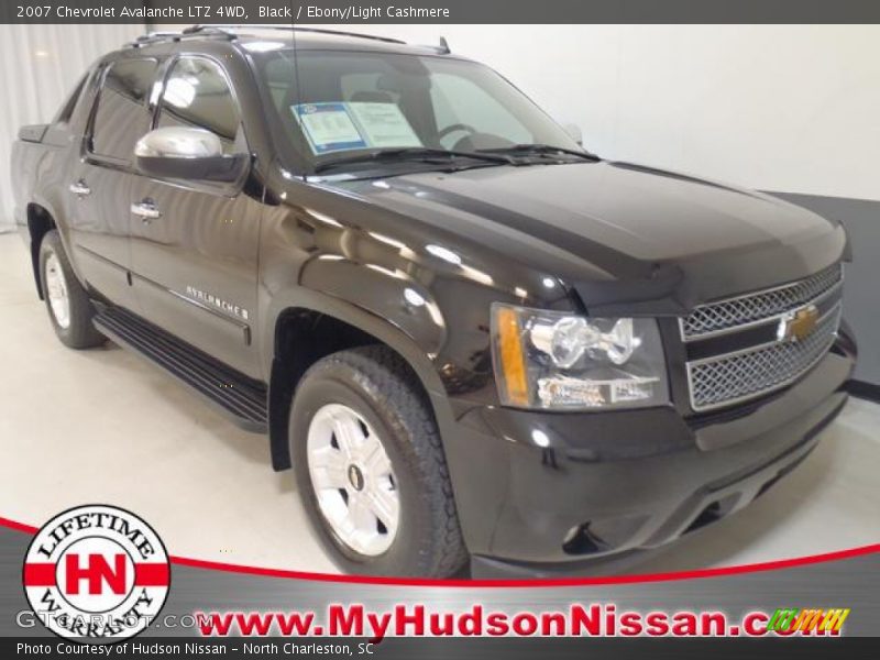 Black / Ebony/Light Cashmere 2007 Chevrolet Avalanche LTZ 4WD