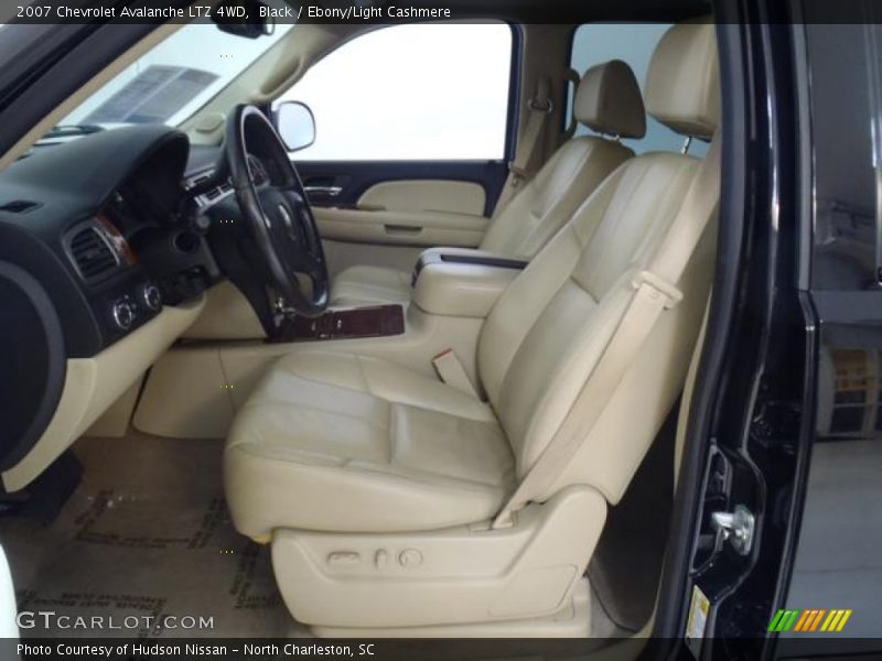 Black / Ebony/Light Cashmere 2007 Chevrolet Avalanche LTZ 4WD