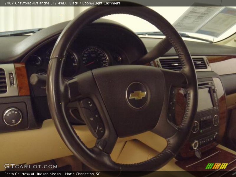Black / Ebony/Light Cashmere 2007 Chevrolet Avalanche LTZ 4WD