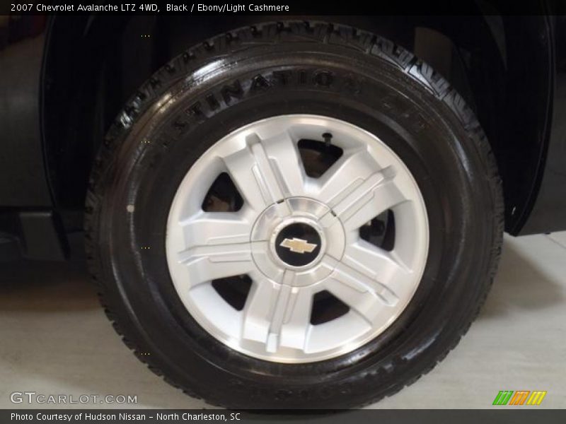 Black / Ebony/Light Cashmere 2007 Chevrolet Avalanche LTZ 4WD