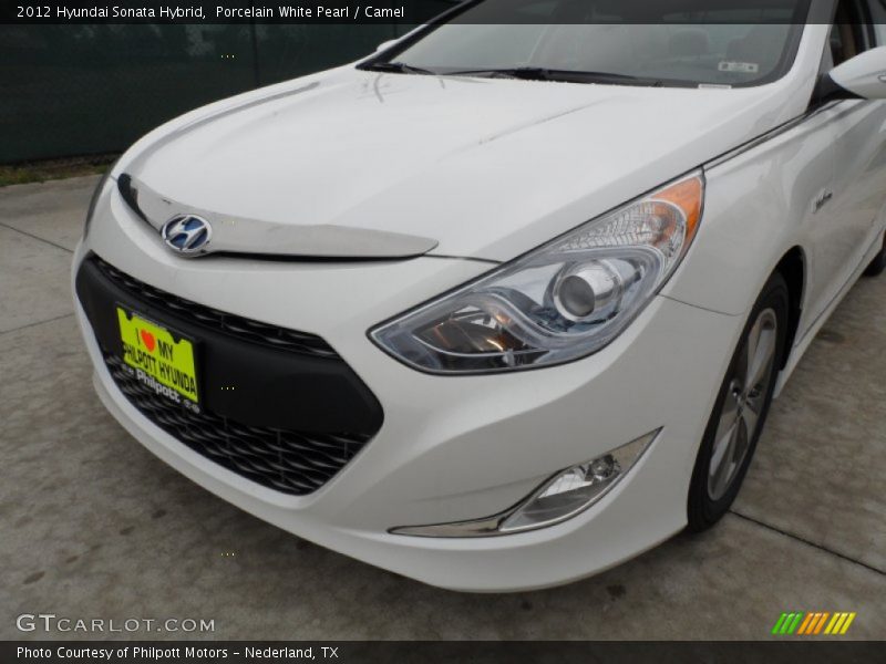 Porcelain White Pearl / Camel 2012 Hyundai Sonata Hybrid