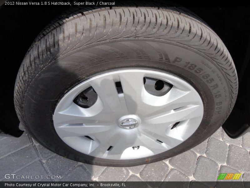 Super Black / Charcoal 2012 Nissan Versa 1.8 S Hatchback
