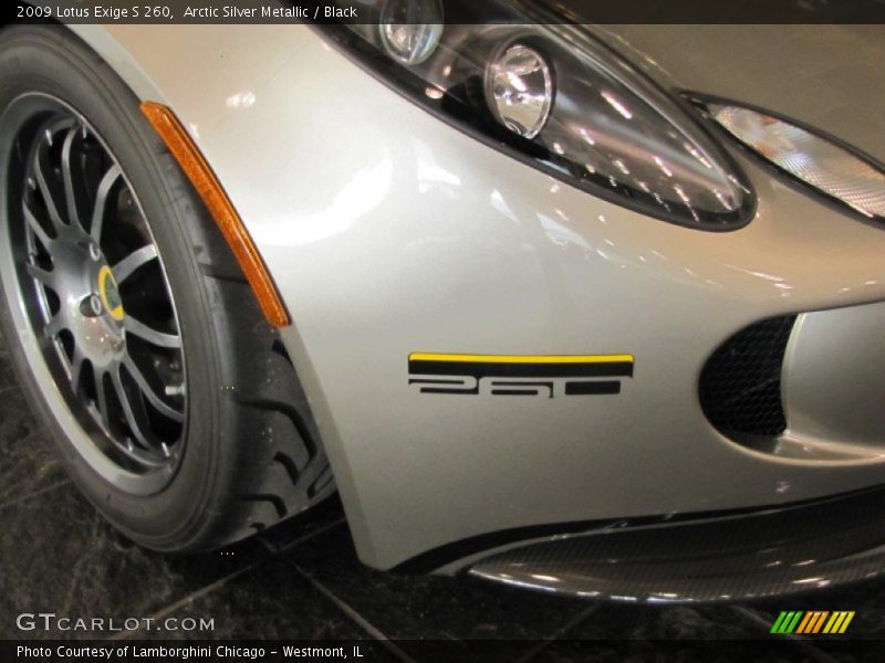 Arctic Silver Metallic / Black 2009 Lotus Exige S 260