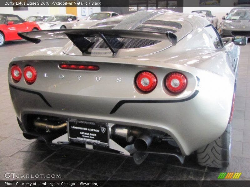Arctic Silver Metallic / Black 2009 Lotus Exige S 260