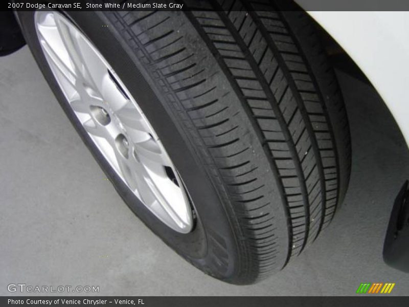 Stone White / Medium Slate Gray 2007 Dodge Caravan SE
