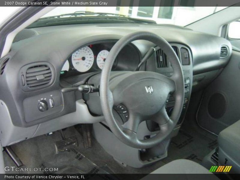 Stone White / Medium Slate Gray 2007 Dodge Caravan SE