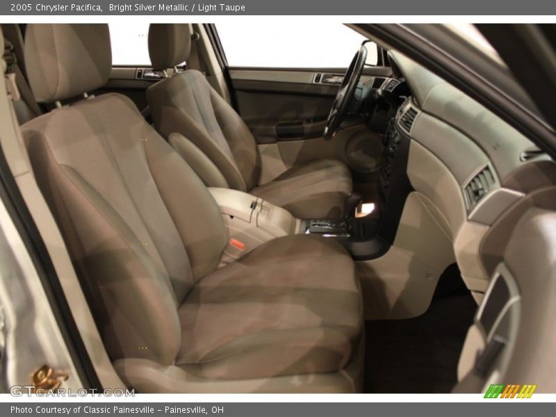 Bright Silver Metallic / Light Taupe 2005 Chrysler Pacifica